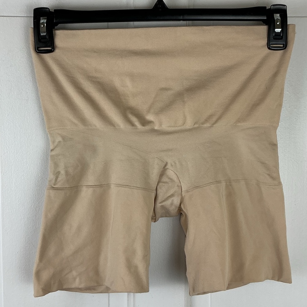Assets by Spanx High Waist Mid Thigh Shaper 1X